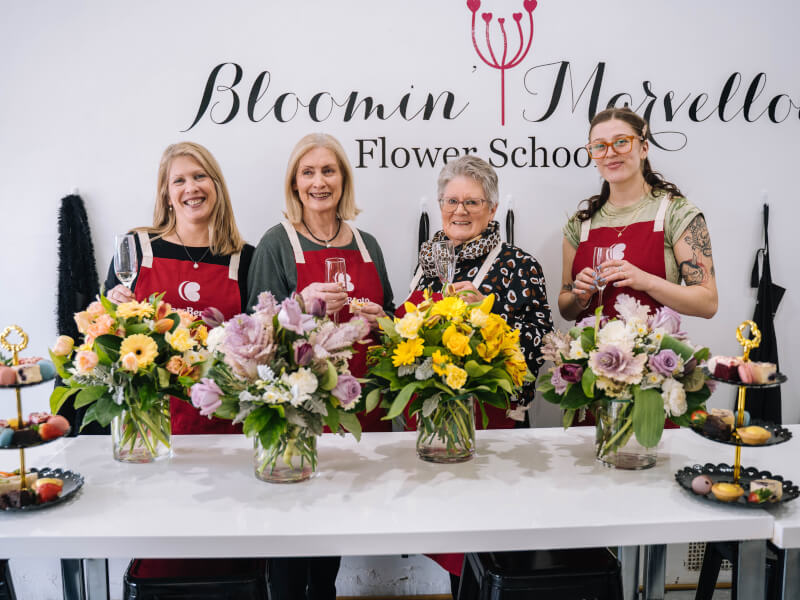 mother daughter floristry workshop